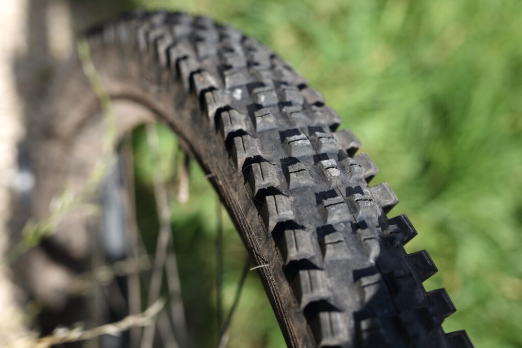 WTB Trail Boss 2.4 TCS Tough/Fast Rolling tyre review - Cycling